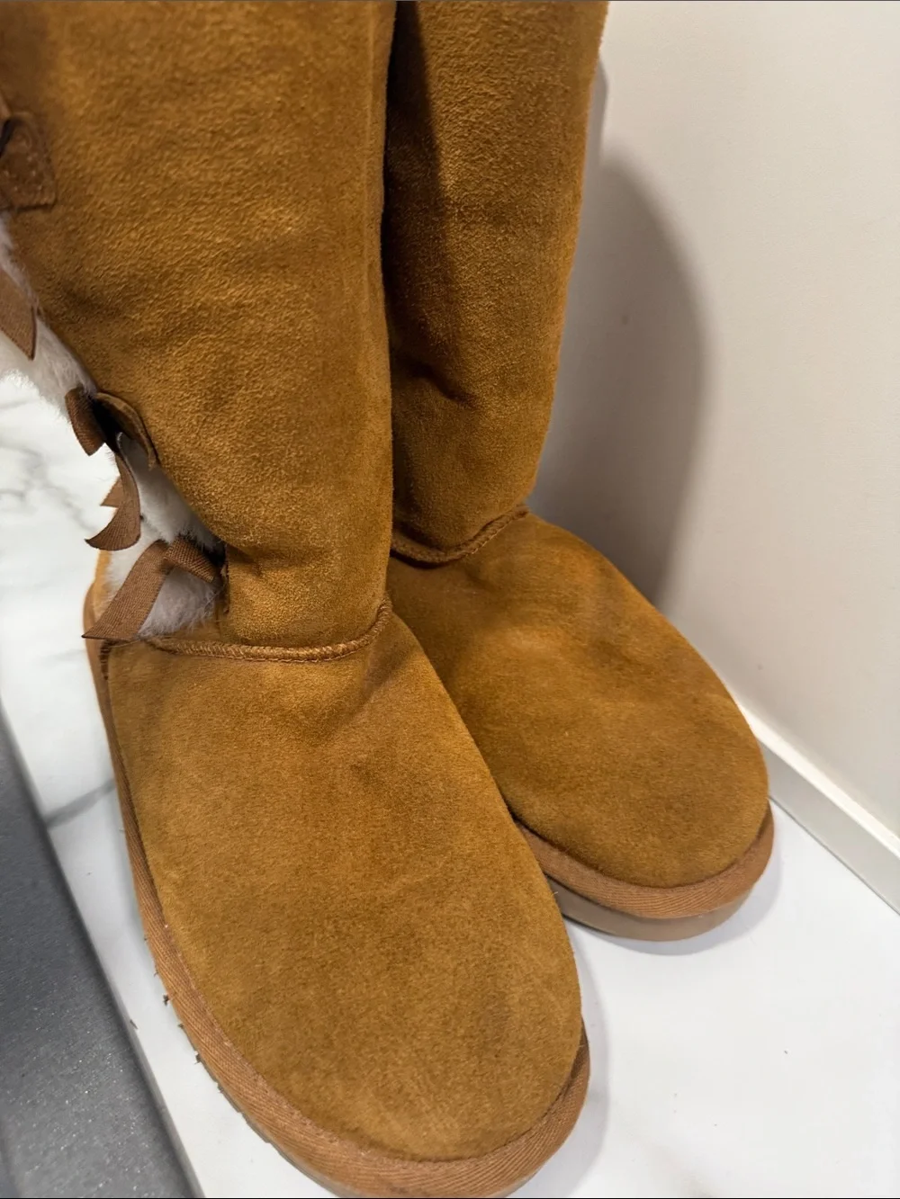 Koolaburra by UGG Victoria Mid Calf Chestnut Bow Boots Size 6